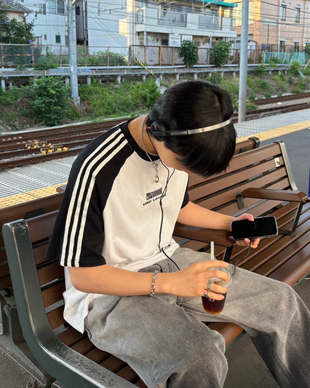 ラインバイカラーカットソー AS0022