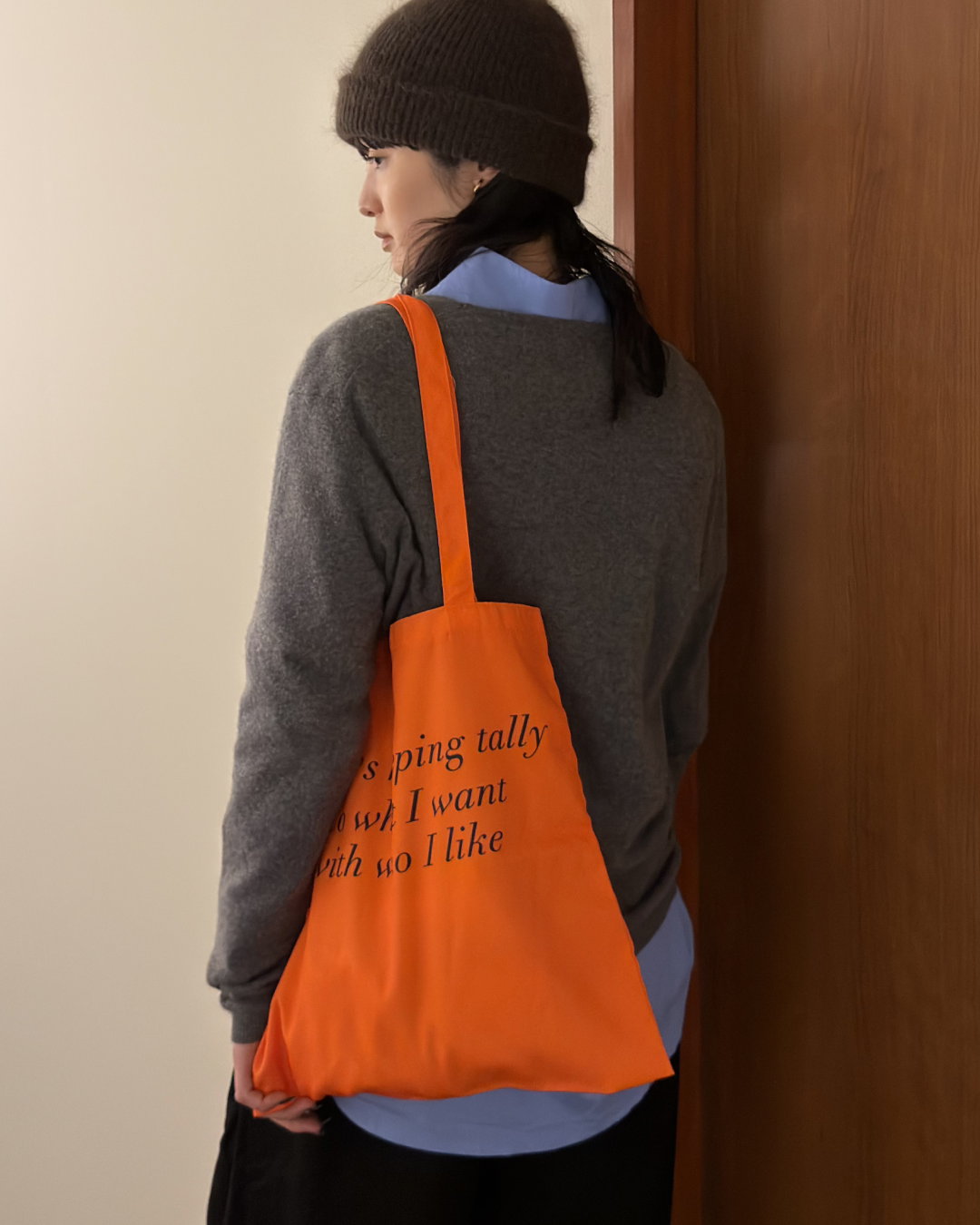 カラーロゴトートバッグ
AA0095