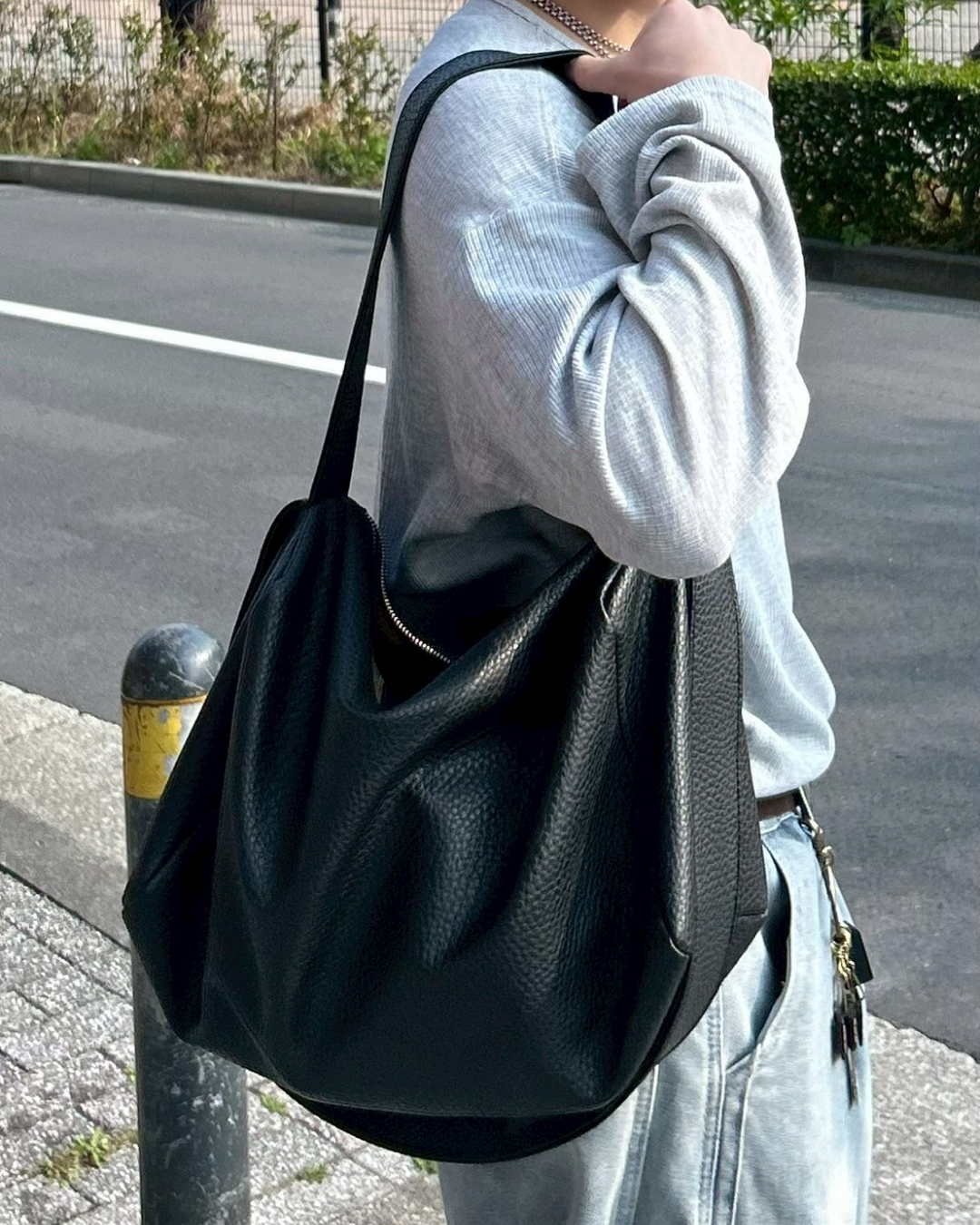 ビッグレザーショルダーバッグ AS0079