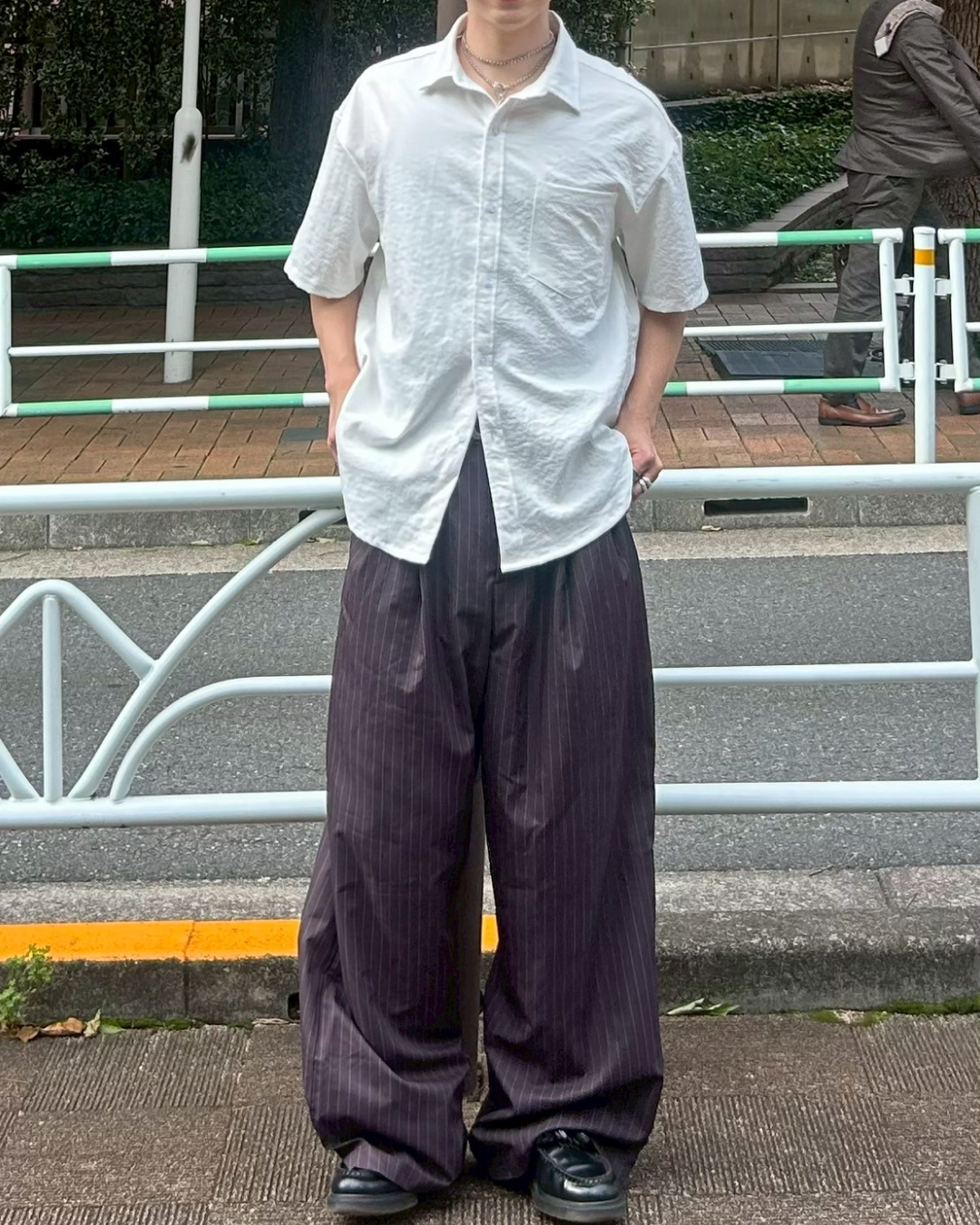 オーバーサイズホワイトレギュラーカラーシャツ AS0197