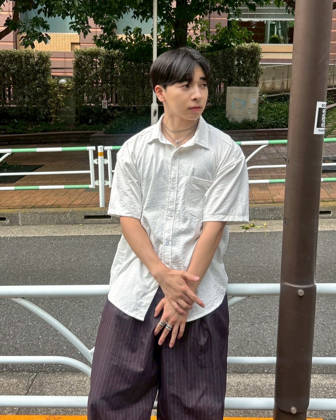 オーバーサイズホワイトレギュラーカラーシャツ AS0197