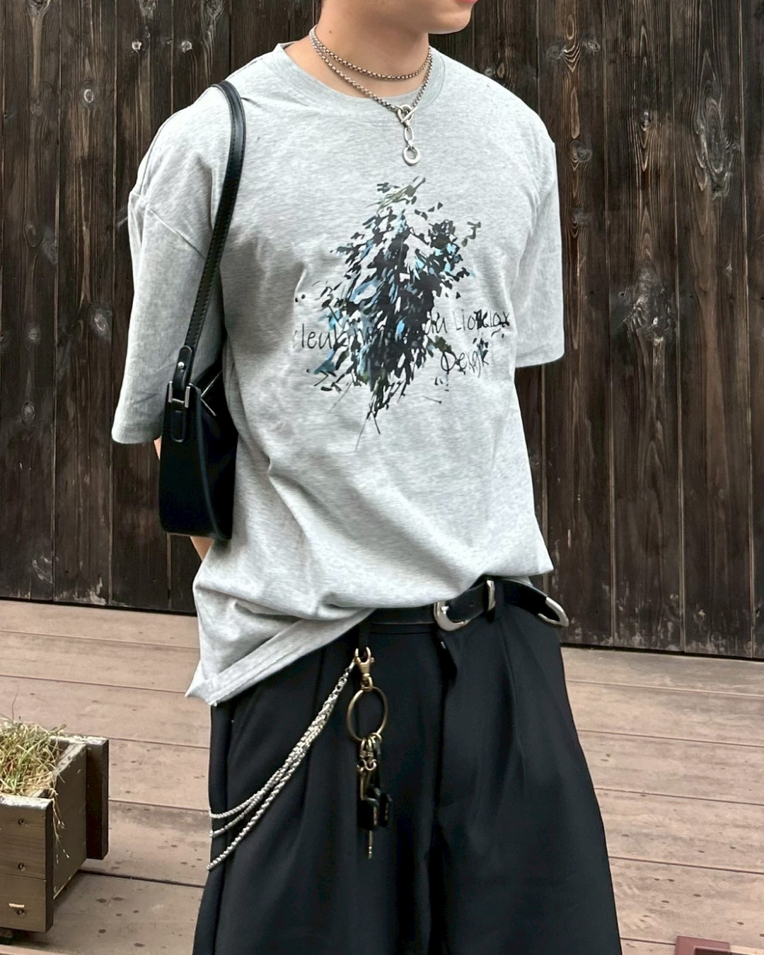 フラワープリントTシャツ AS0216 – YOLO（ヨロ）｜ファッション通販