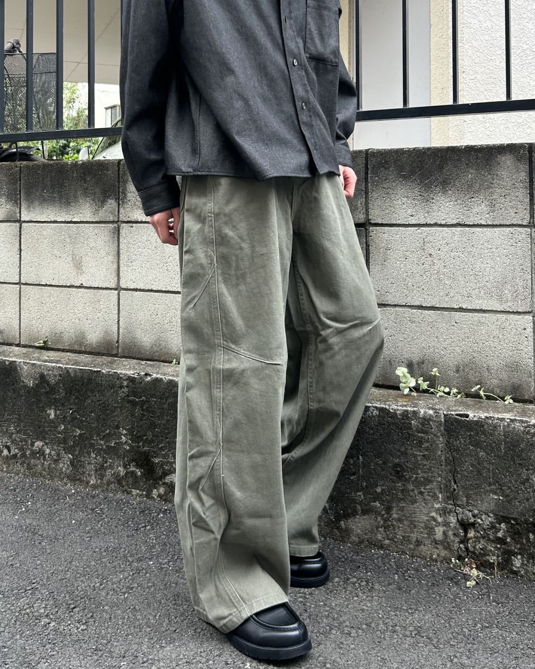 ワイドストレートカーゴパンツ AS0400