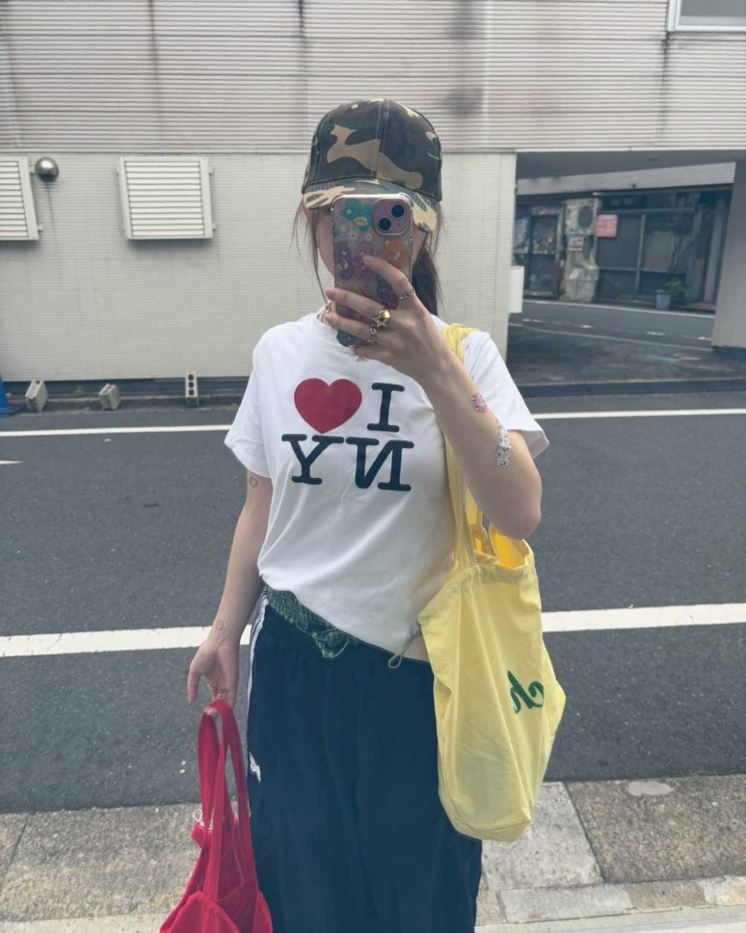 ナイロントートバッグ AW1082