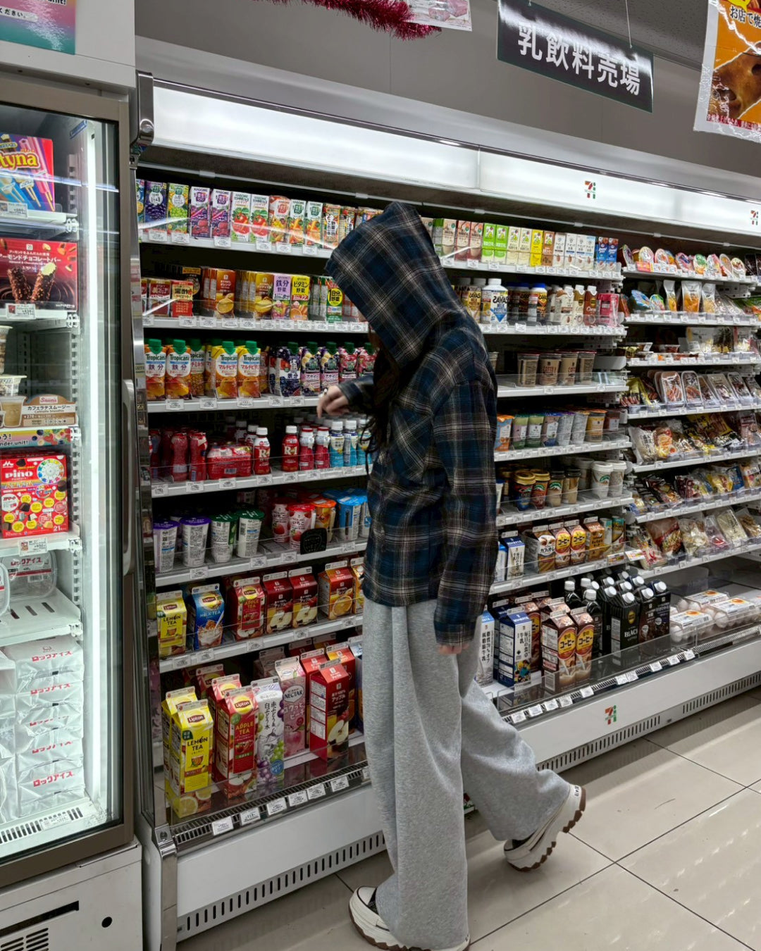 フード付きチェックシャツ AW1165