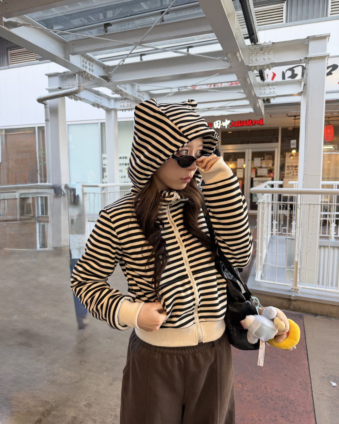 デビルストライプジップアップフーディ
AW1196