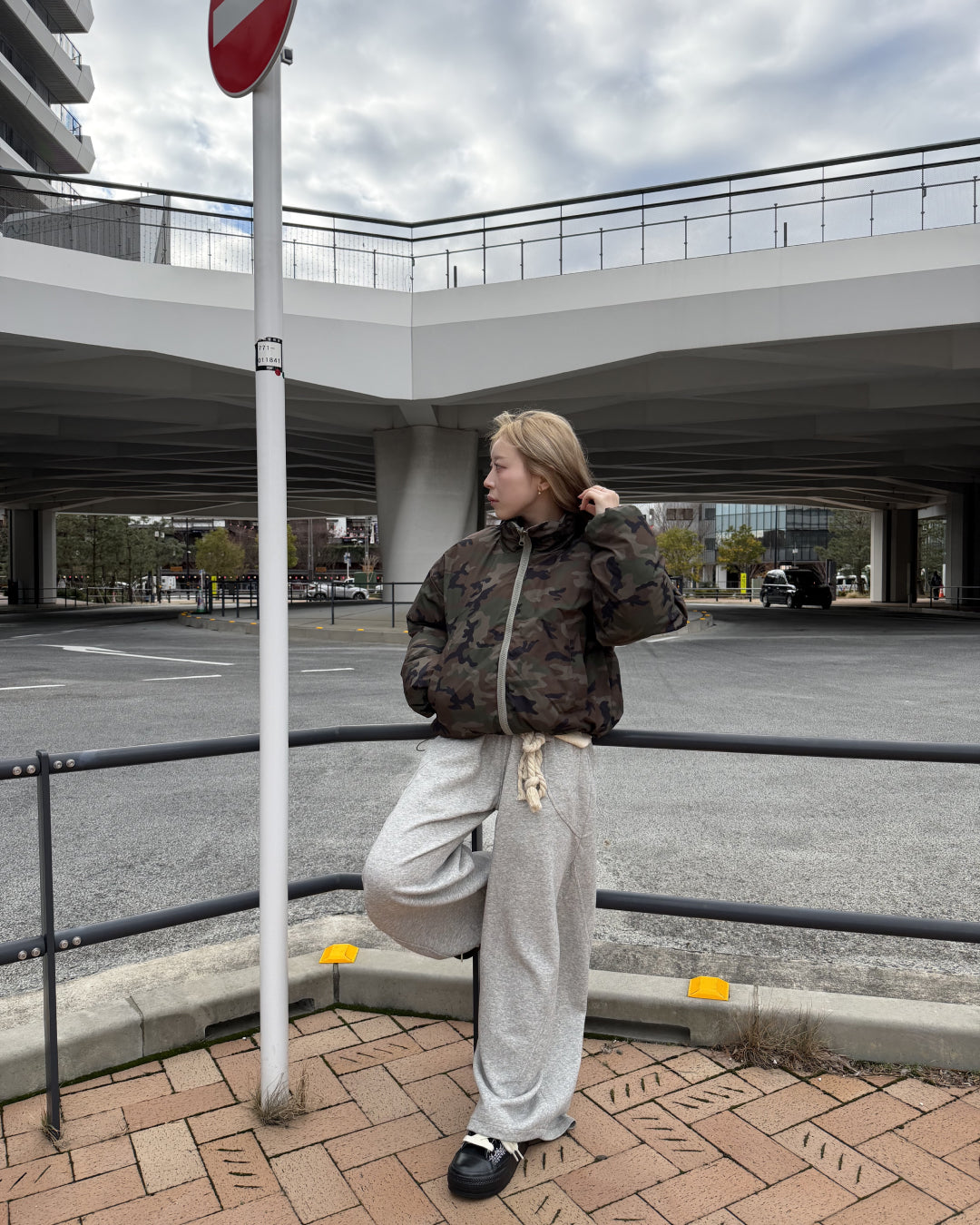 ロープドローストリングスウェットパンツ AW1203