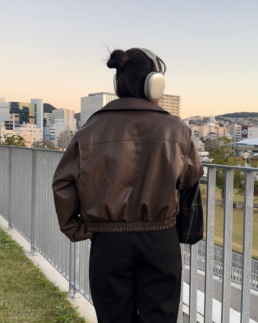 ブラウンショートレザージャケット AY0106