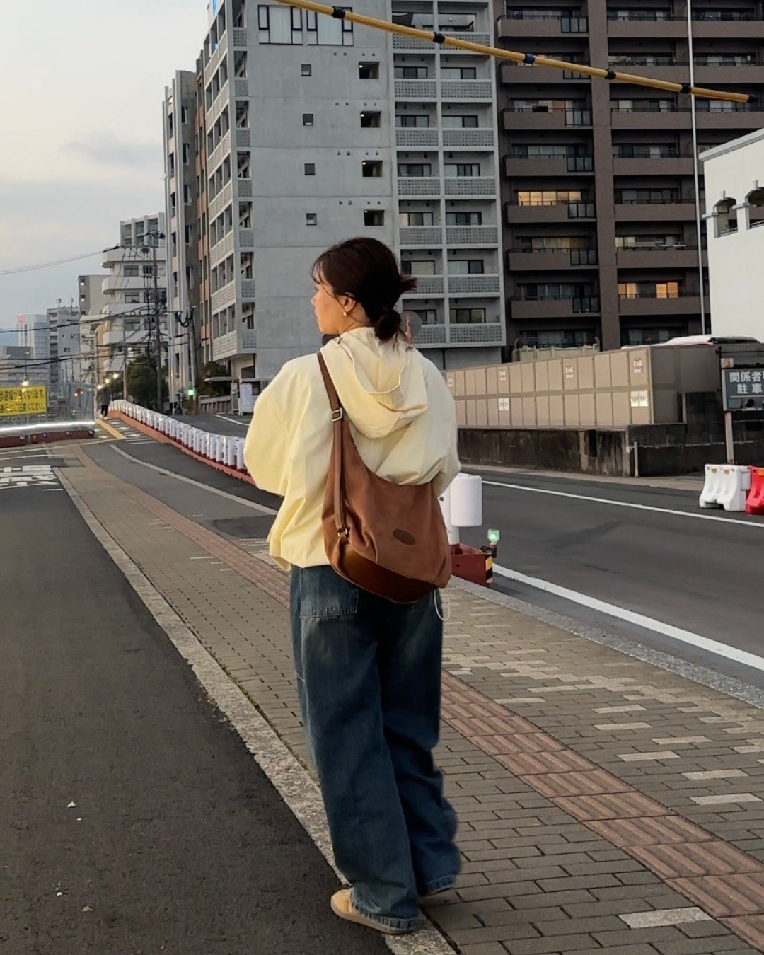 【即納】マルチショルダーバック AY0138