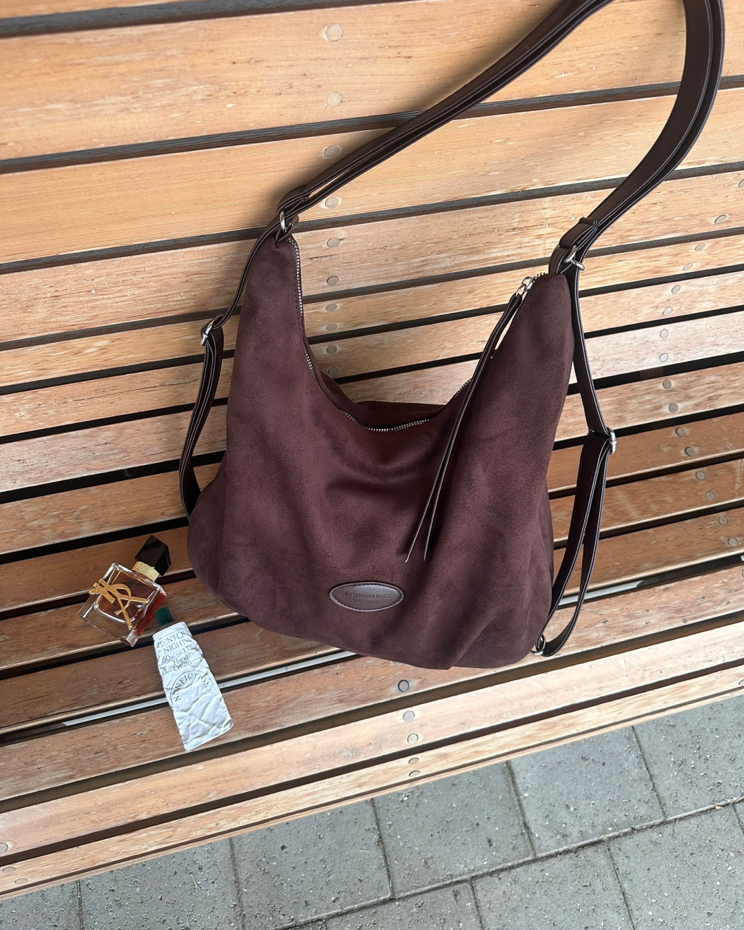 【即納】マルチショルダーバック AY0138