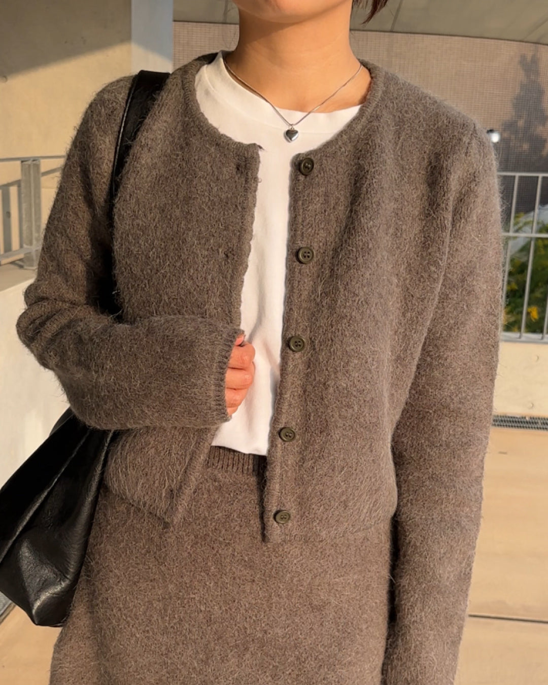 【即納】シャギークルーネックカーディガン AY5007