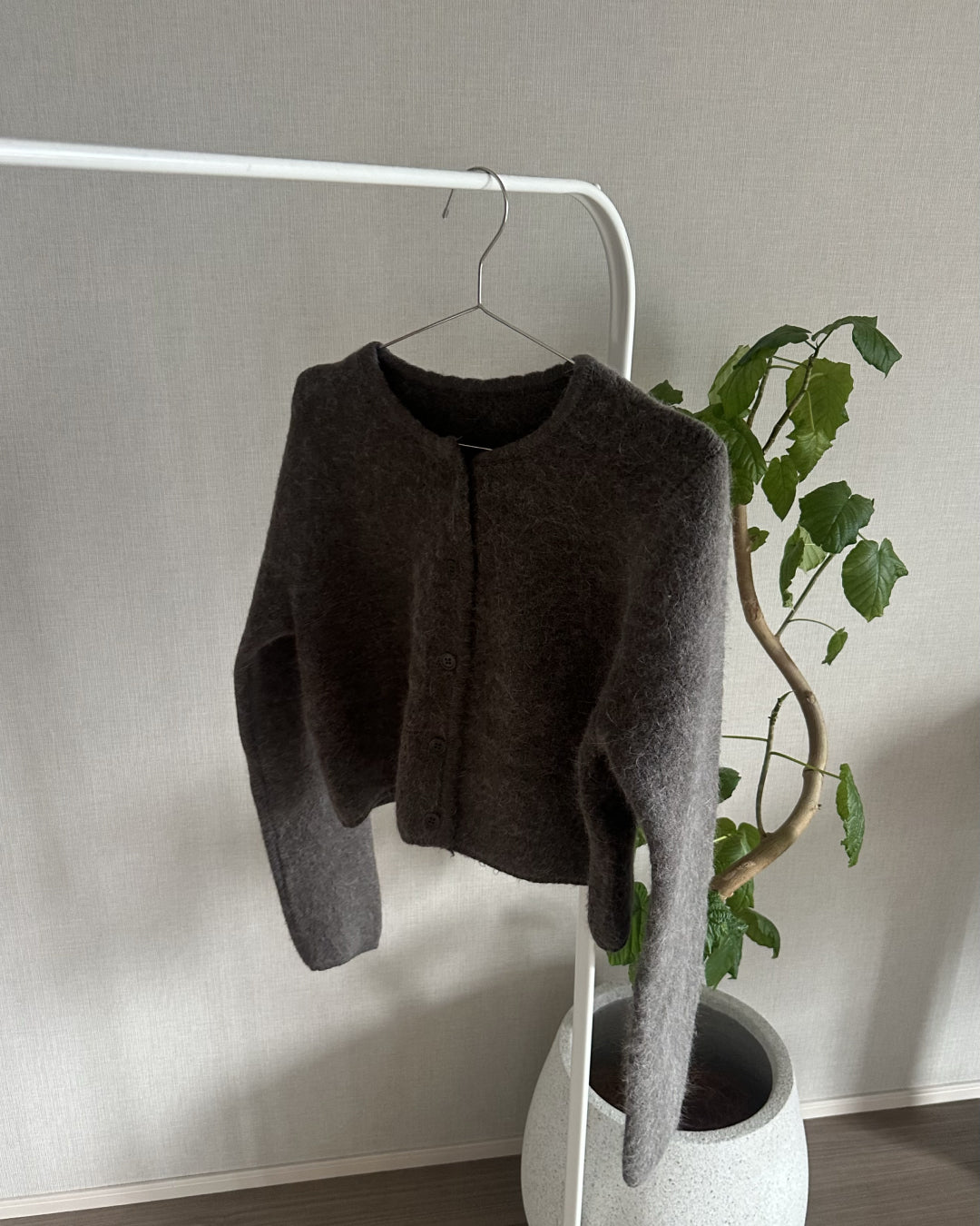 【即納】シャギークルーネックカーディガン AY5007