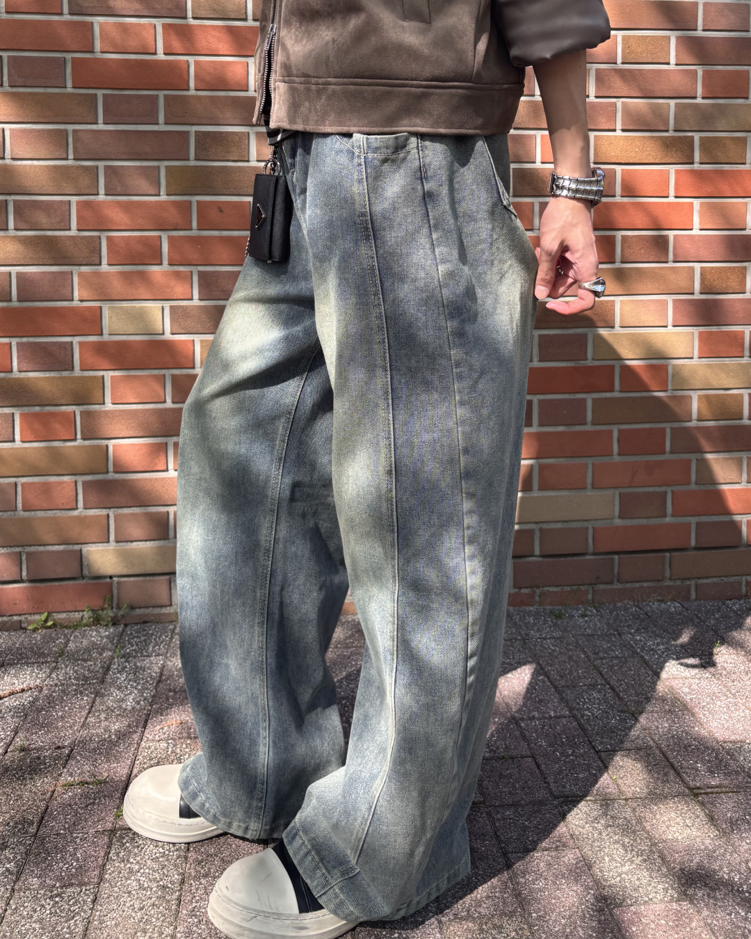 ワイドレッグウォッシュジーンズ HS0031