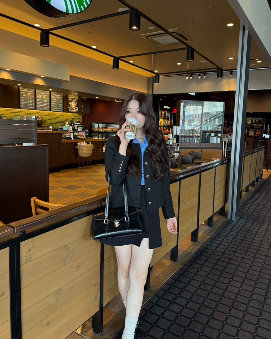 Black tweed jacket B0004