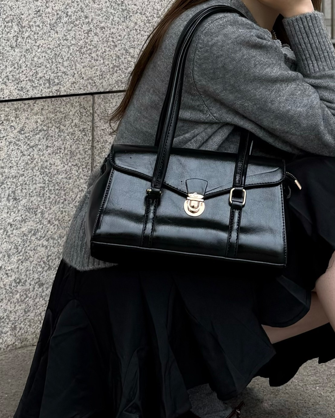 ゴールドプレートショルダーバッグ B1010