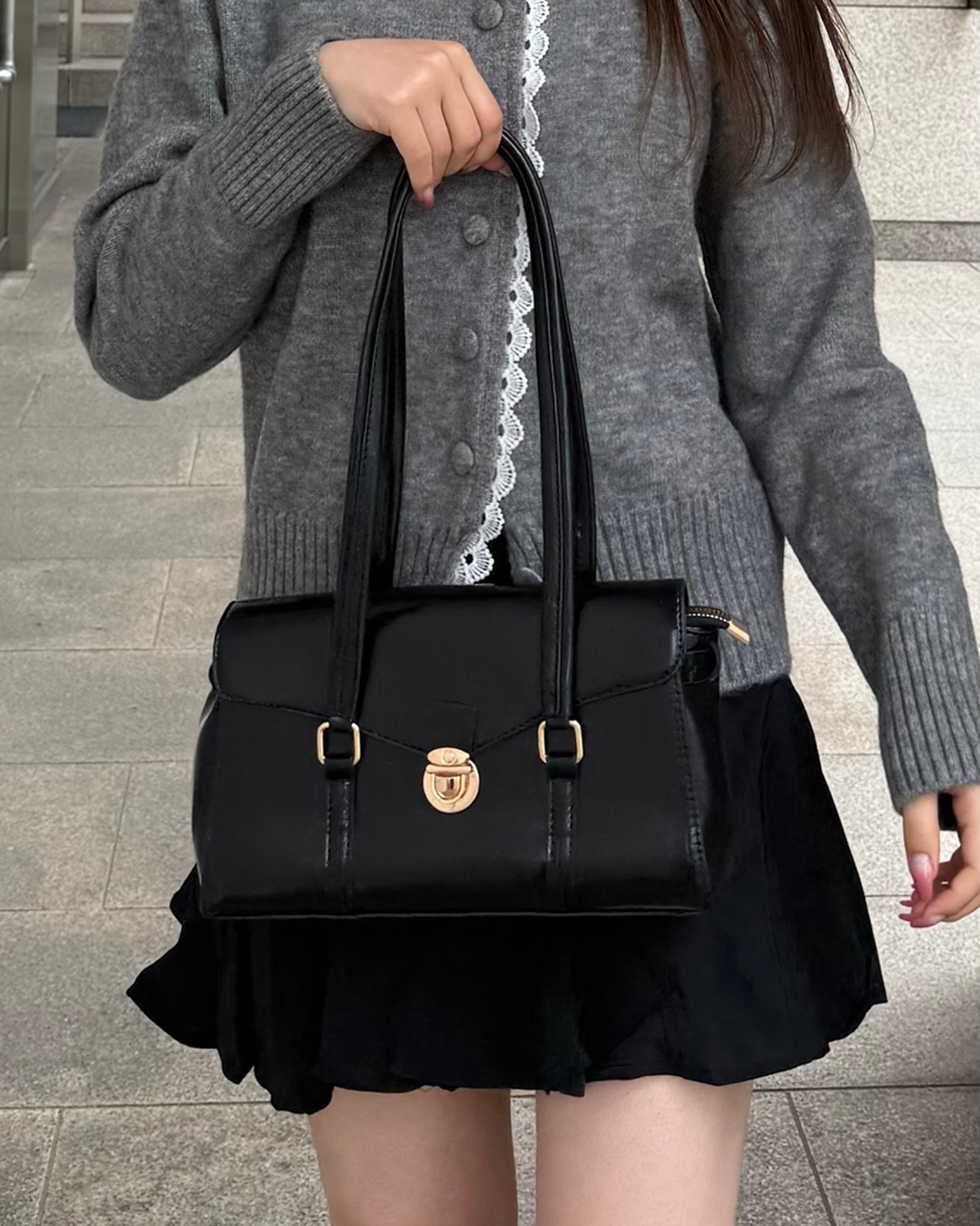 ゴールドプレートショルダーバッグ B1010