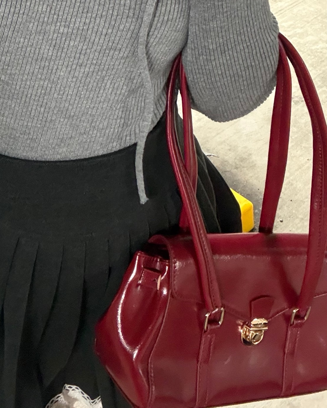 ゴールドプレートショルダーバッグ B1010