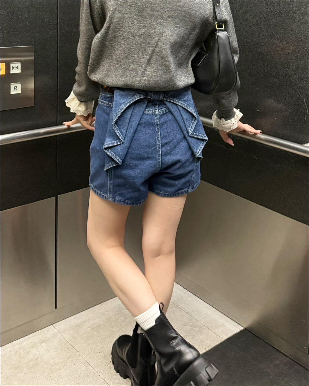 バックリボンショートパンツ
B2097