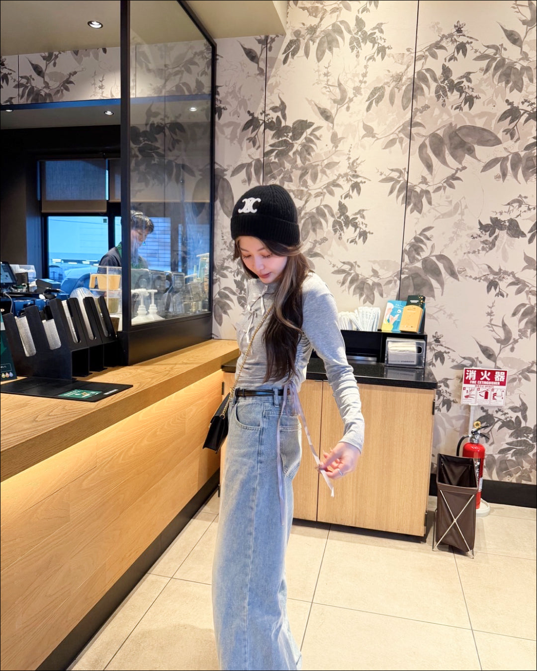 サイドギャザーリボンTシャツ B2128