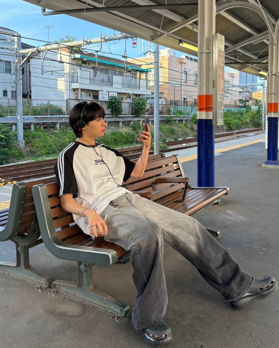 ラインバイカラーカットソー AS0022