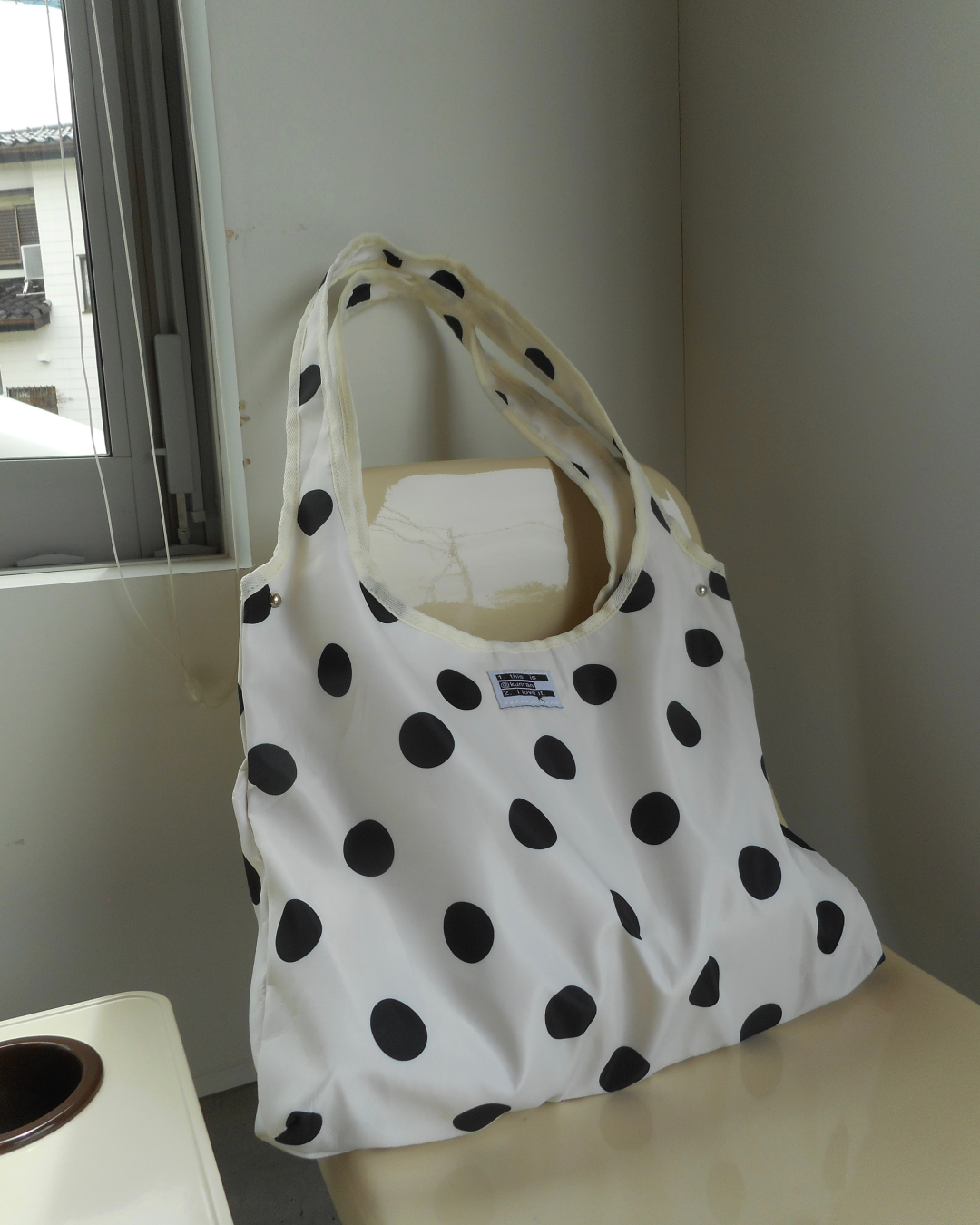 水玉ラウンドデザイントートバッグ
BB0010