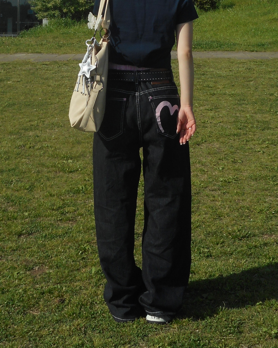 バッグハートペイントデニムパンツ
BB0041