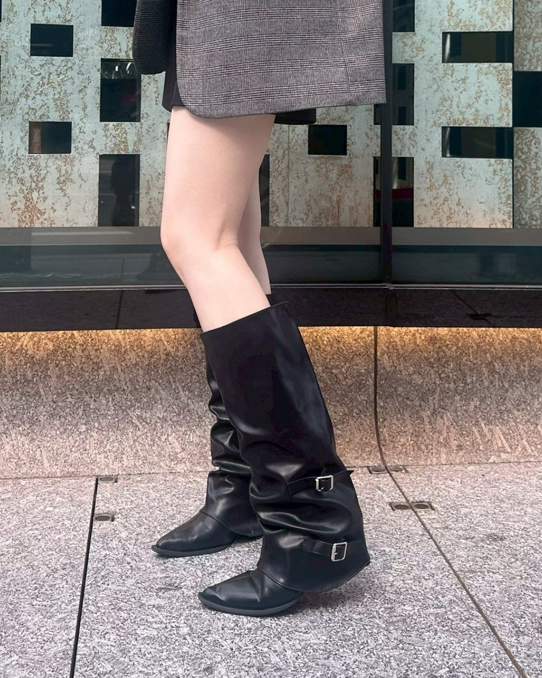 サイドベルトポインテッドトゥブーツ BM0096