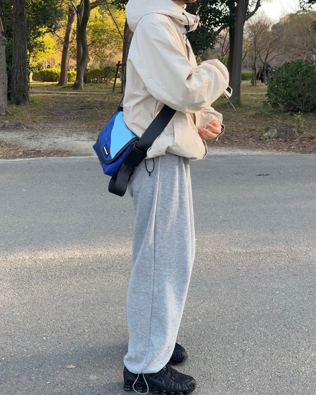 Long straight grey sweatpants C0027