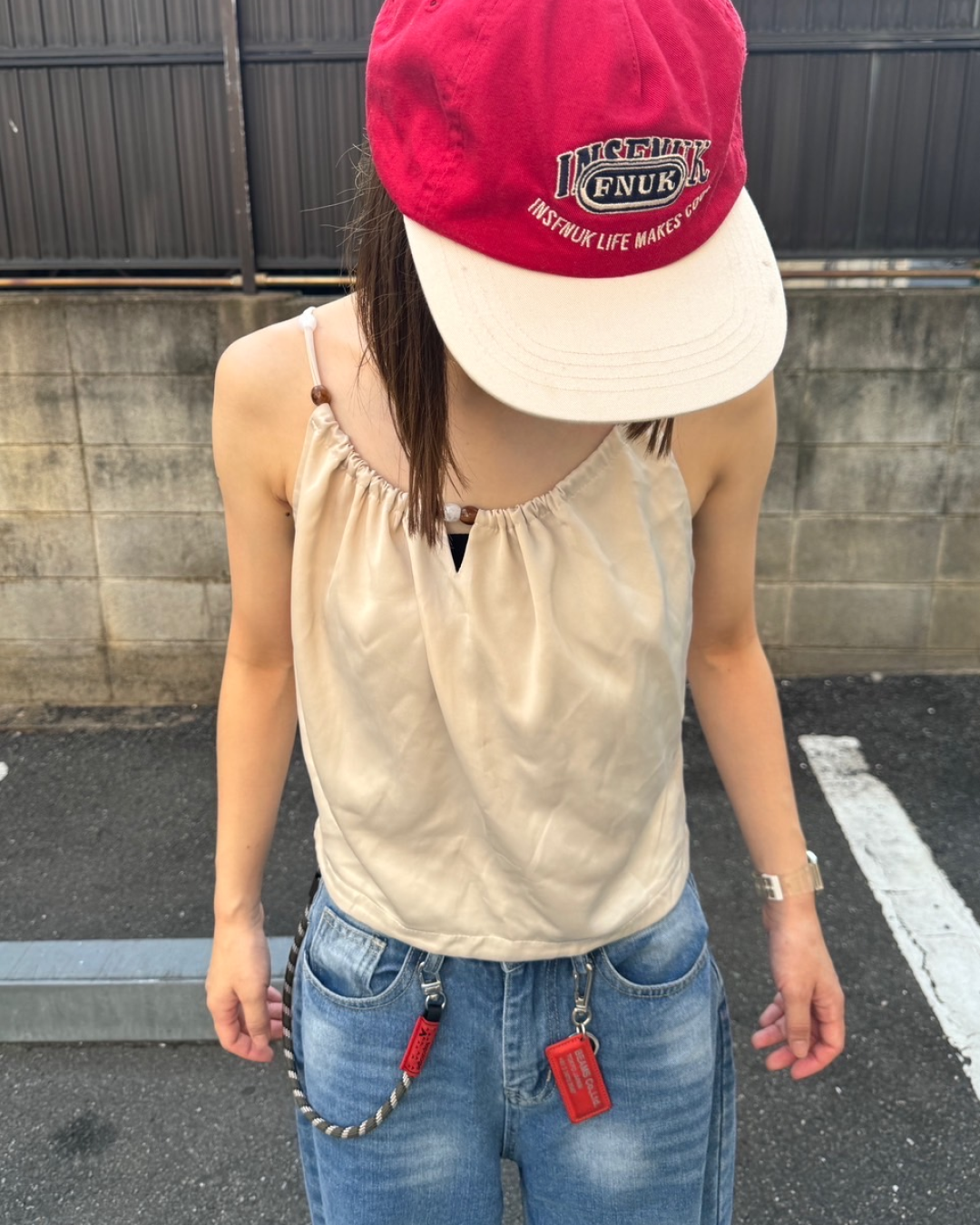 デザイン吊りネックノースリーブトップス C0050