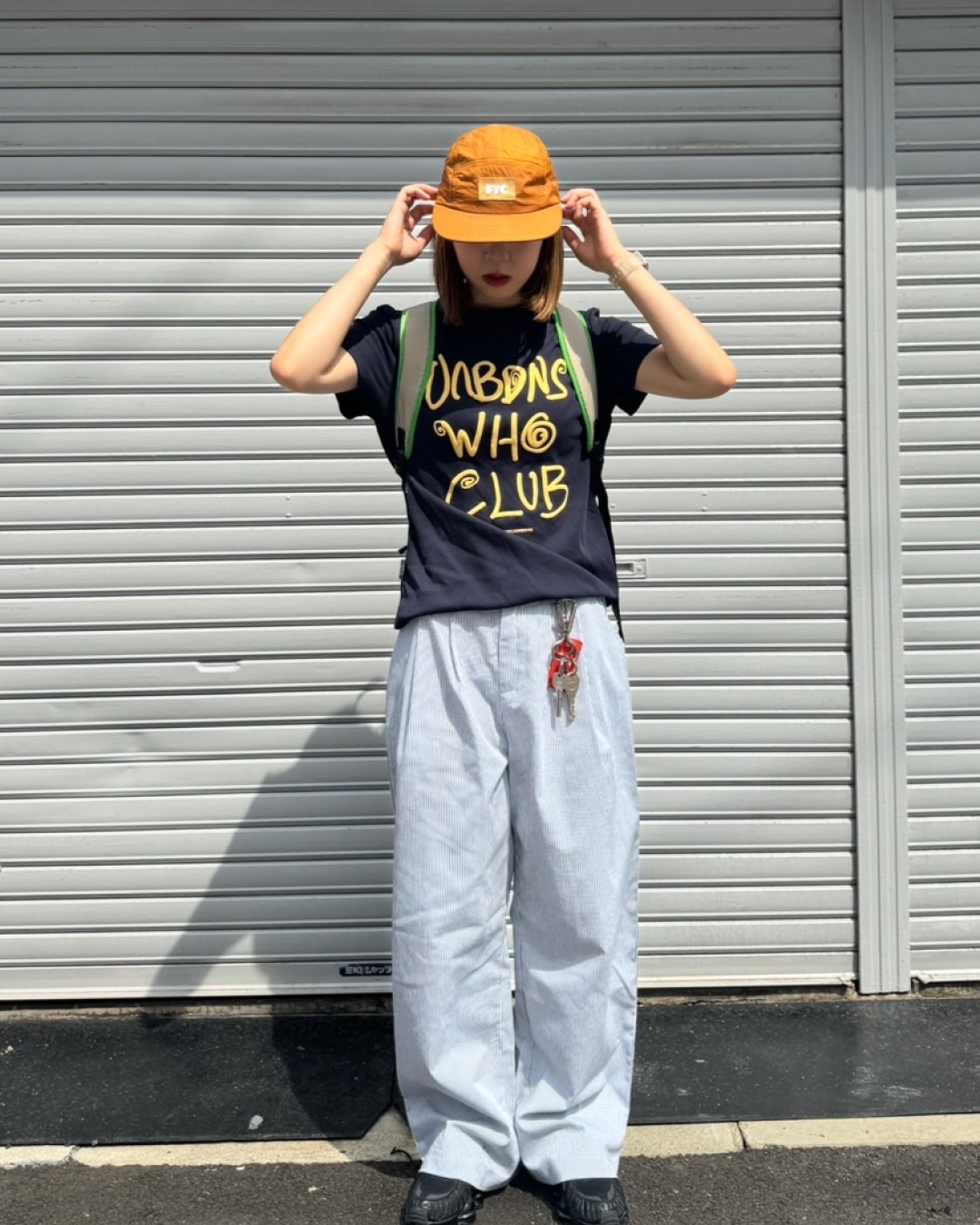 タックストレートストライプパンツ C0062