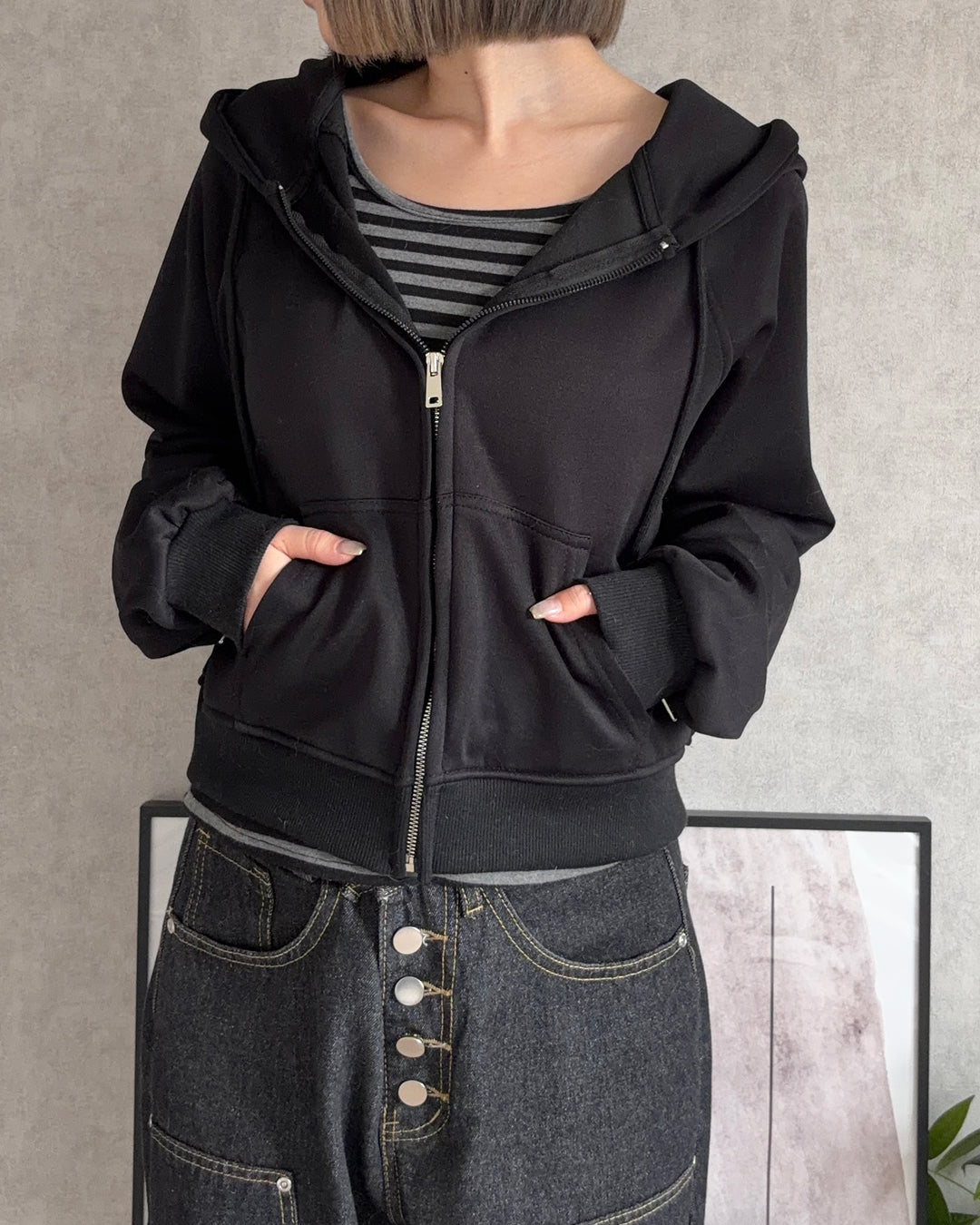 ブラックジップパーカー CH2041