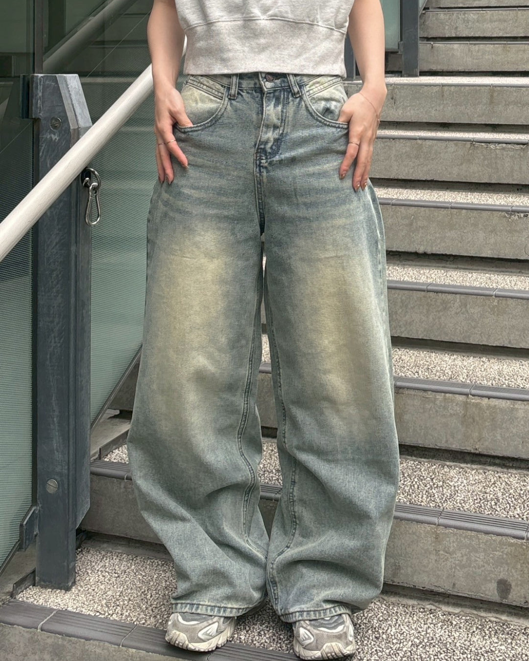 ワイドストレートスカイブルーデニム
CM0030