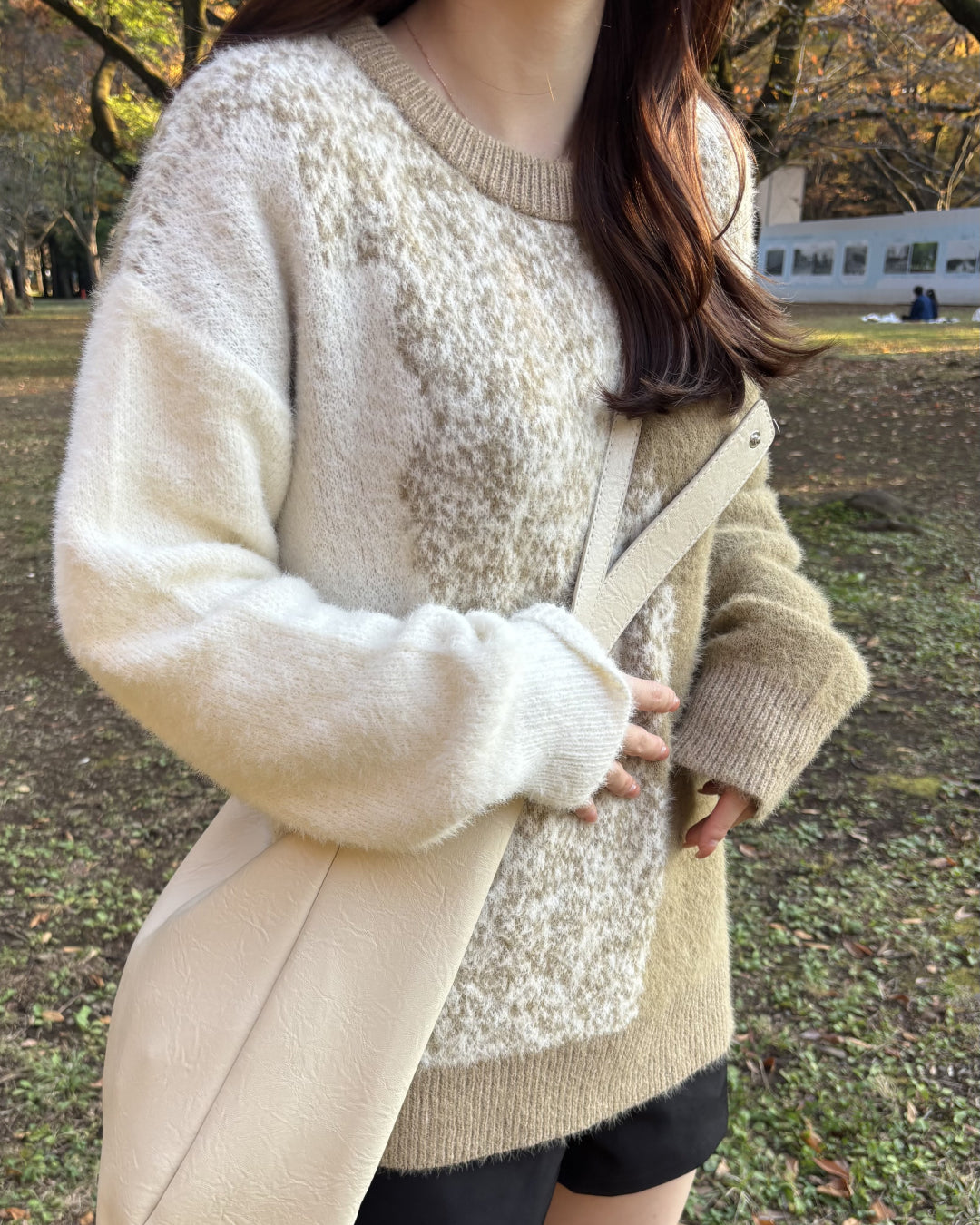 グラデーションラウンドセーター CM0099