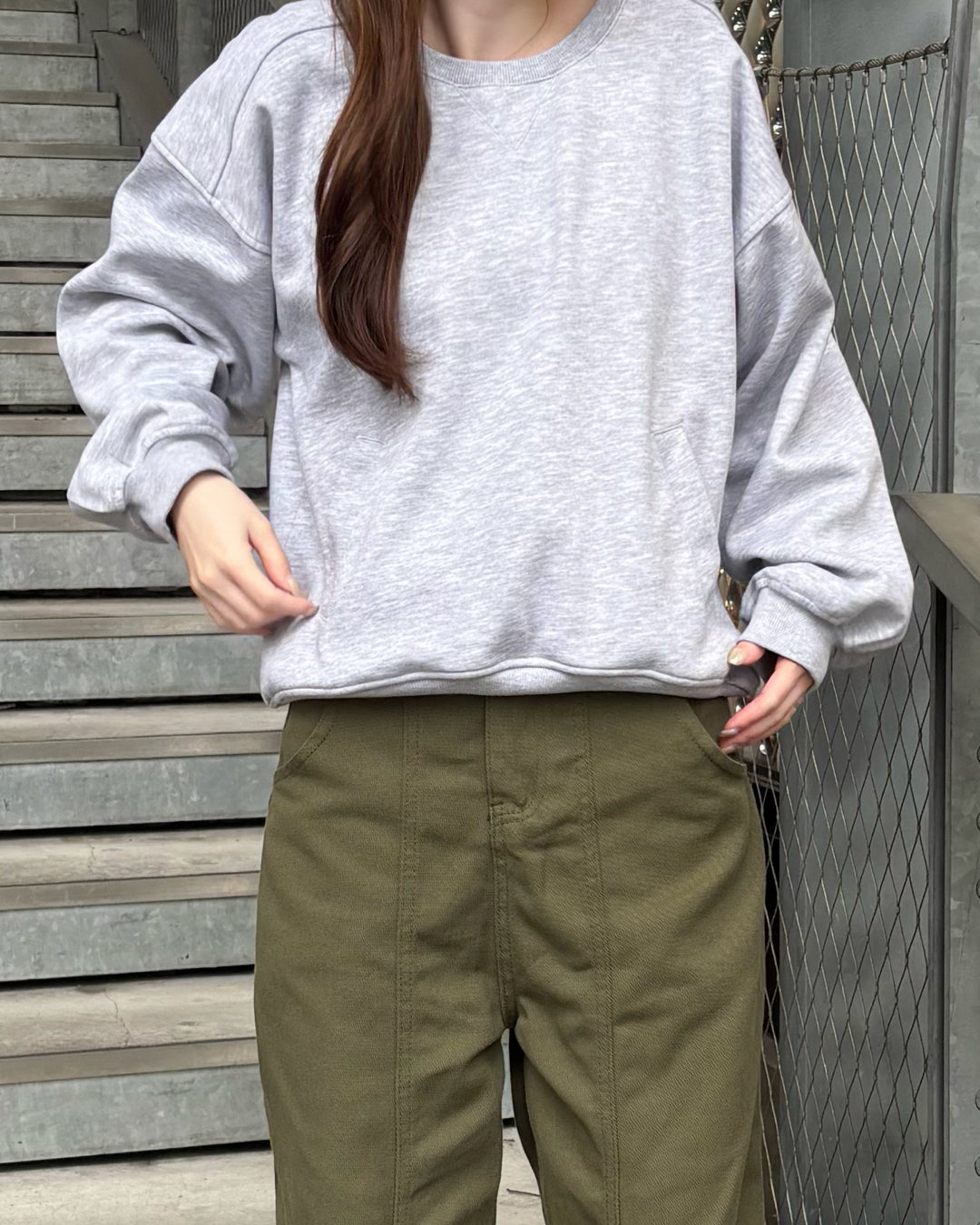DIESEL グレー ラグランスリーブ スウェット penguin BY MUNSINGWEAR ラグランスリーブスウェットシャツ -デサント