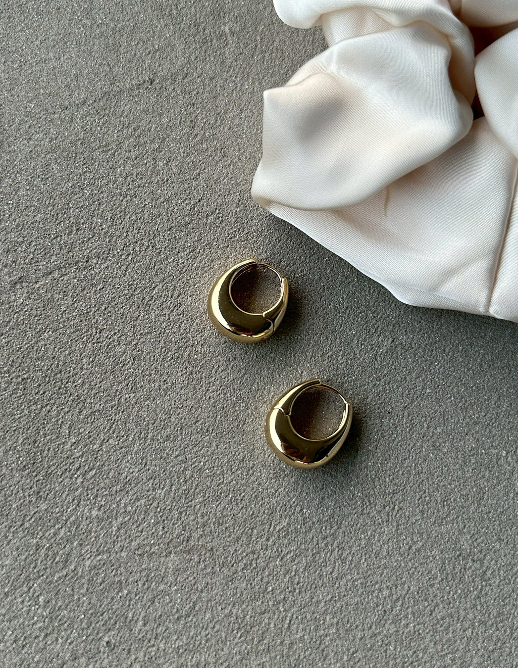 ドロップボリュームピアス AY1004