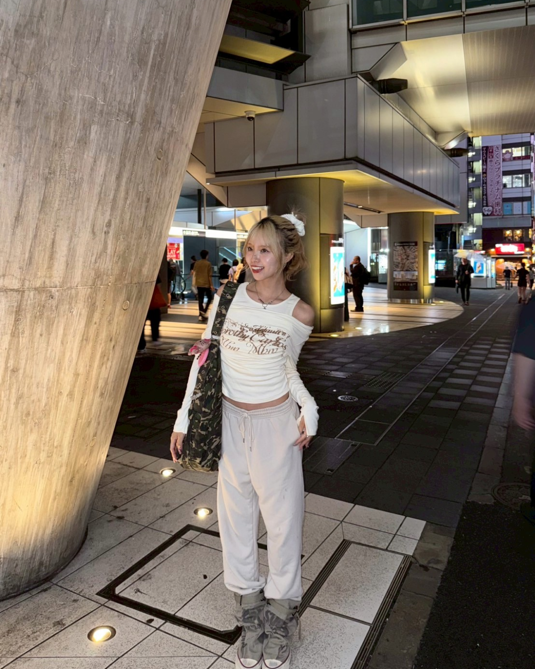 レトロプリントワンショルダーTシャツ GM0037