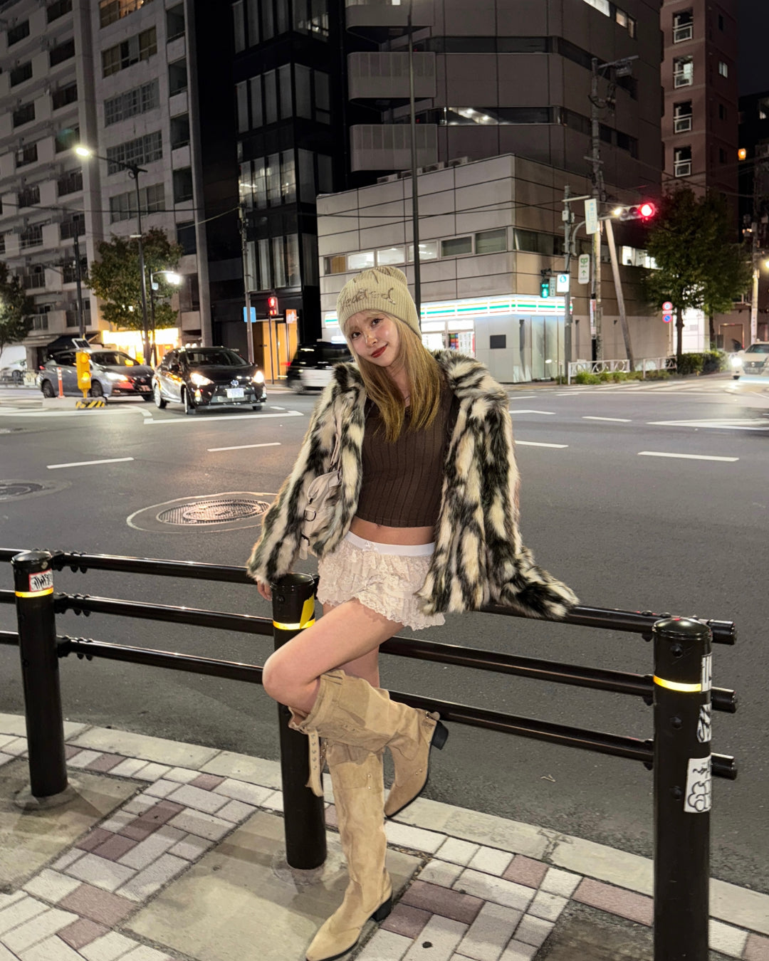 スウェードベルトポイントルーズブーツ
GM0095