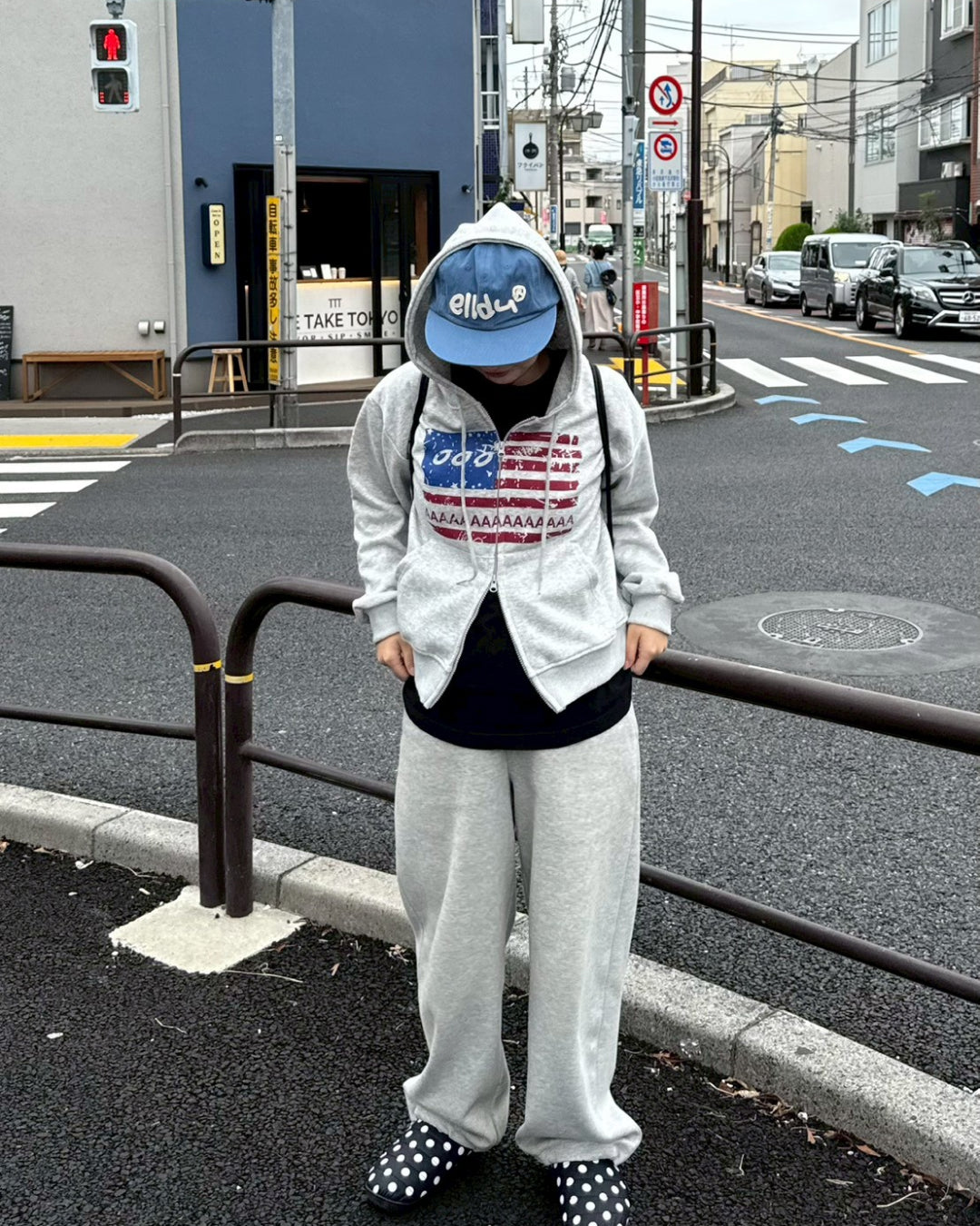 フロントデザインダブルジップパーカー HD0054