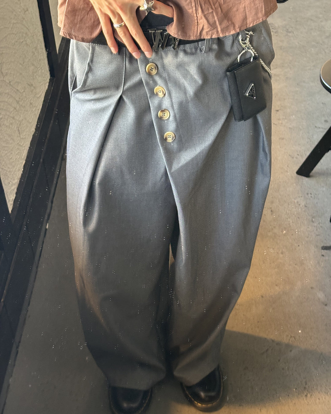 フロントボタンタックワイドパンツ HS0203