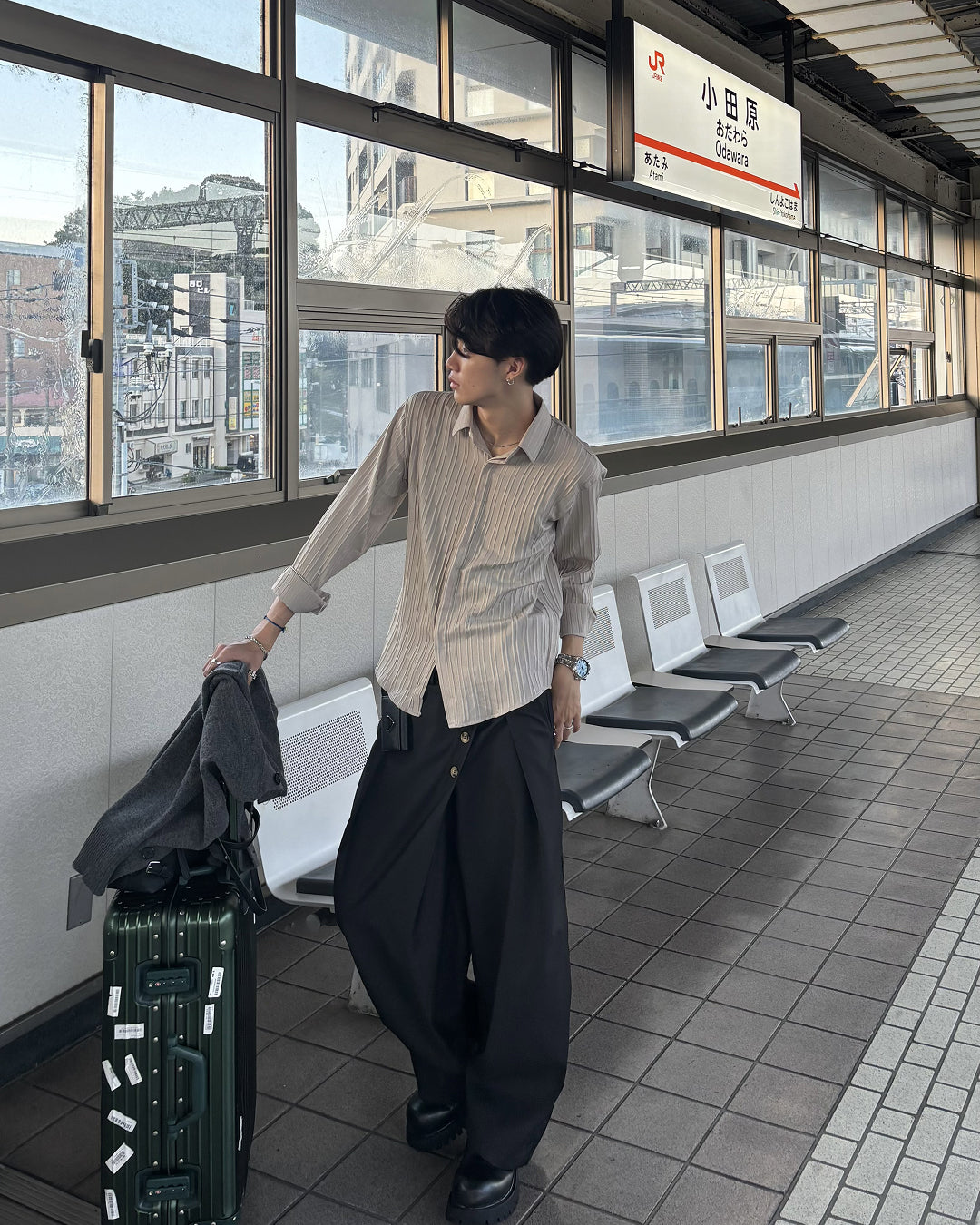 カジュアルドレープシャツ HS0358