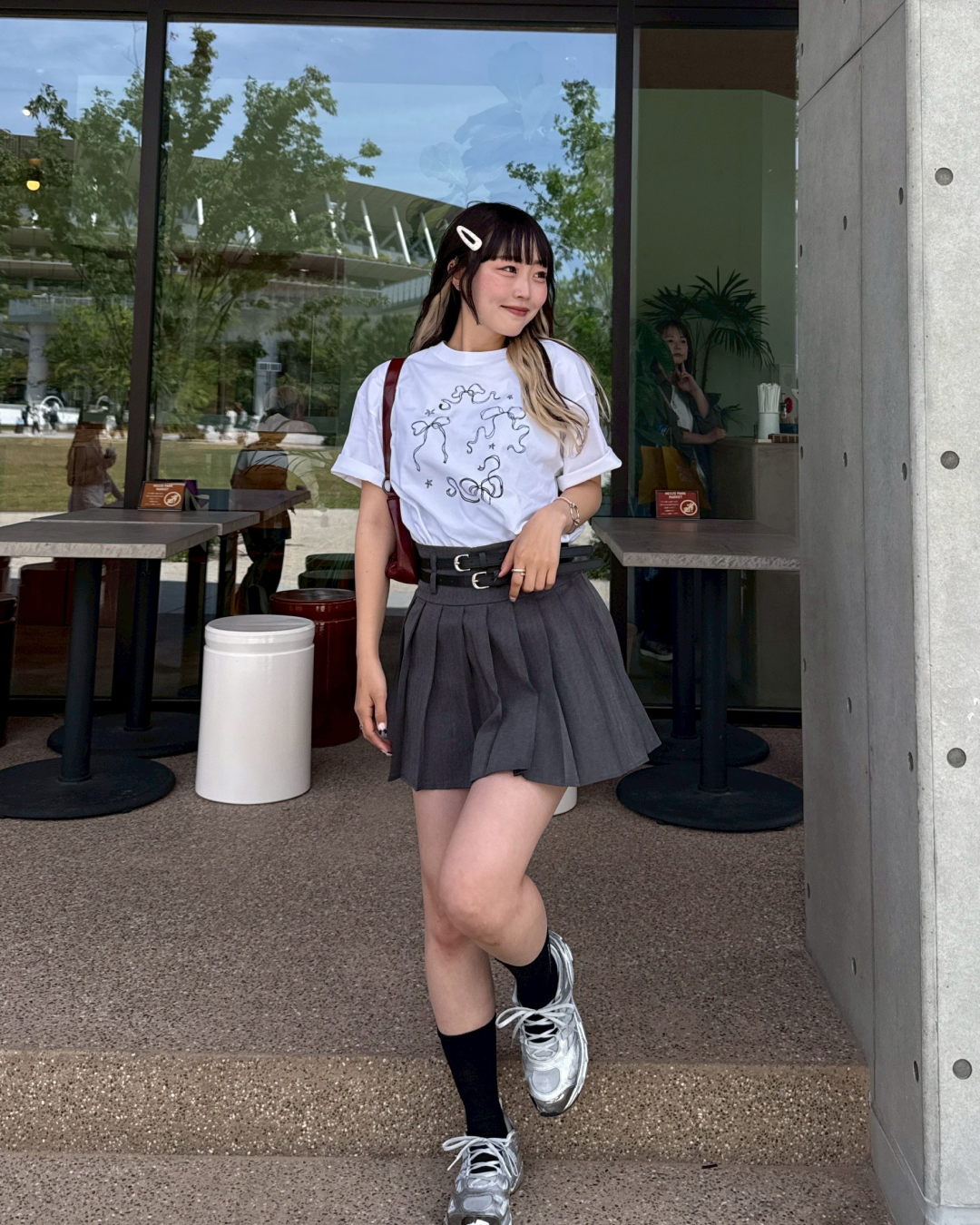 リボンモチーフプリントTシャツ HZ1006