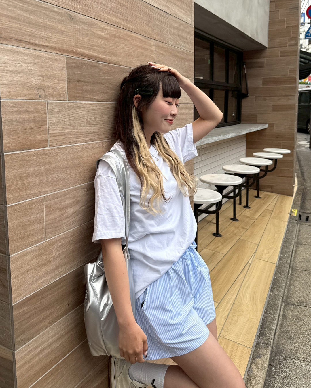バックリボンTシャツ HZ1040