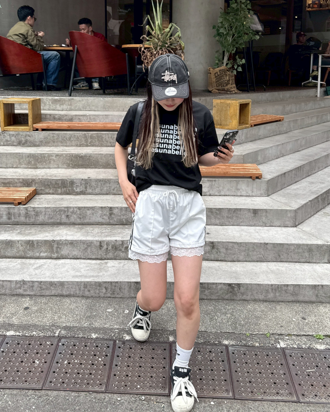 スポーティーレースショートパンツ HZ1054