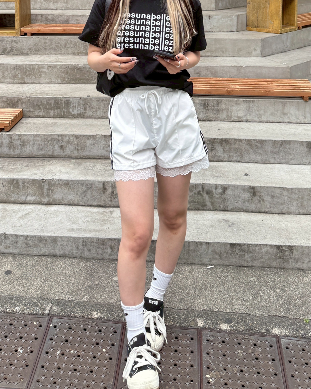 スポーティーレースショートパンツ HZ1054