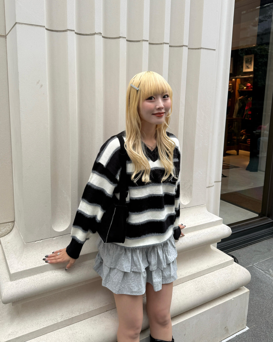 ボーダーシャギーVネックニット HZ2175