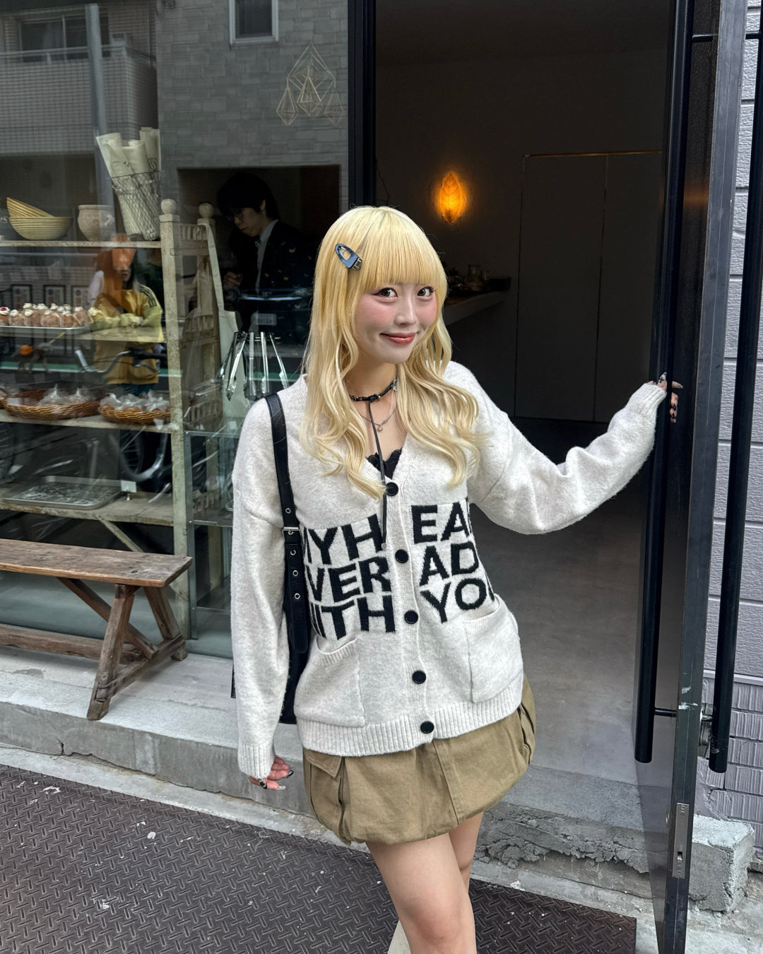 ロゴニットバイカラーカーディガン HZ3001