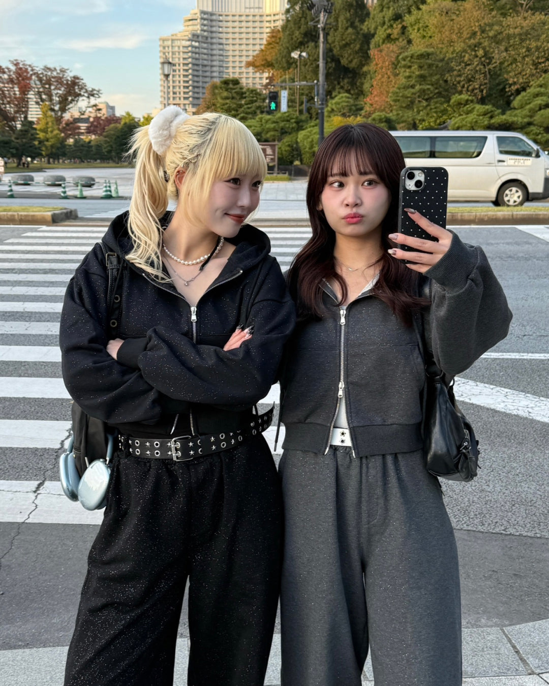 【11/25 19:00販売開始 オリジナル 即納】ラメストーンパーカー HZ6000