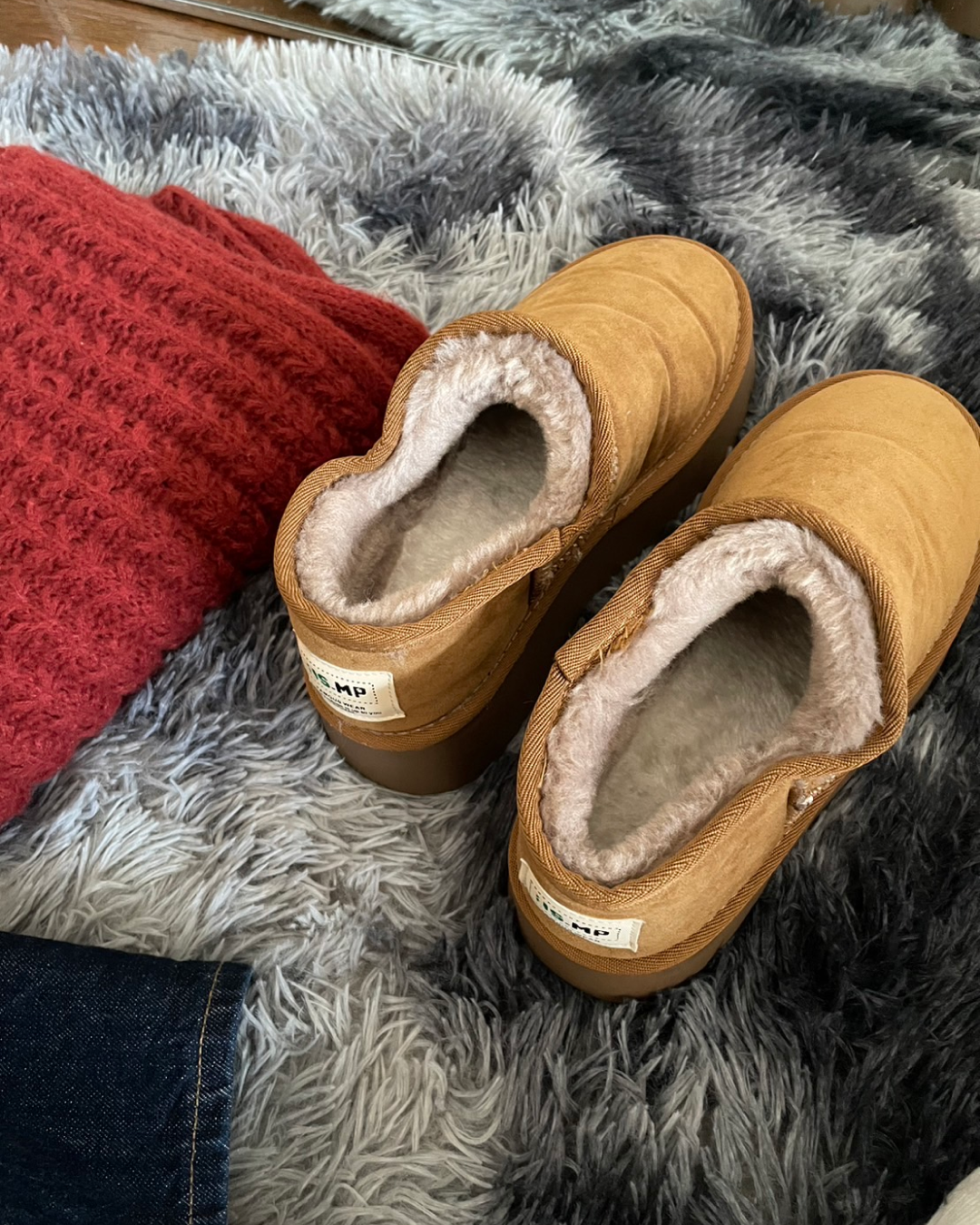 Short Mouton Boots I0035