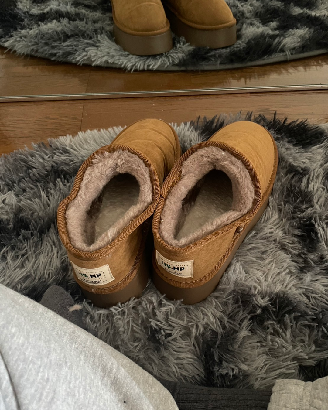 Short Mouton Boots I0035