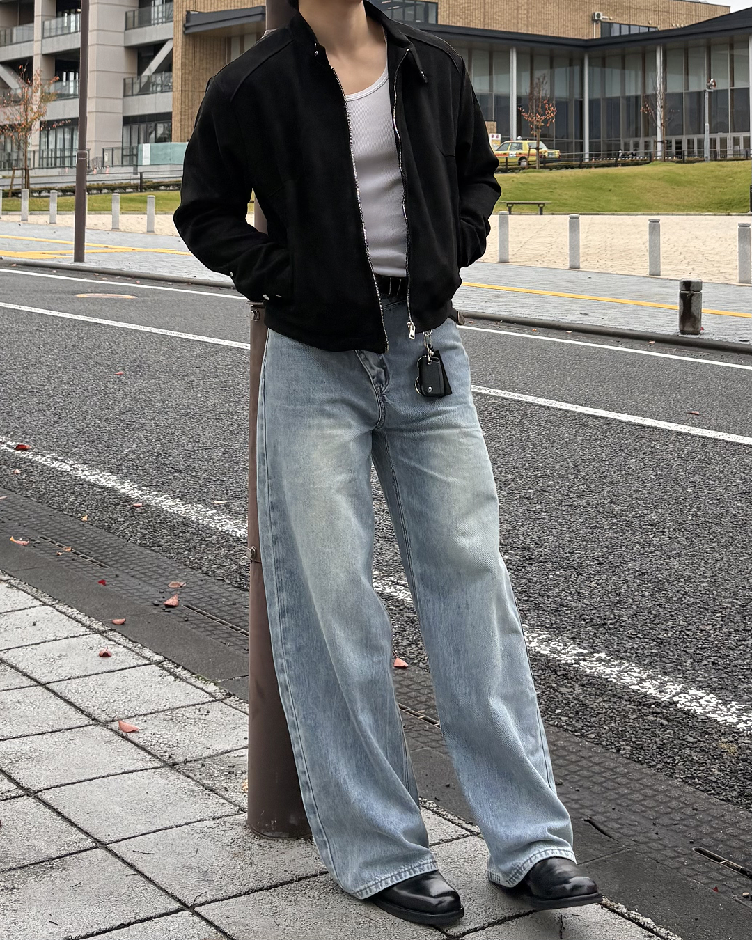 クロスベルトワイドストレートパンツ IK0519